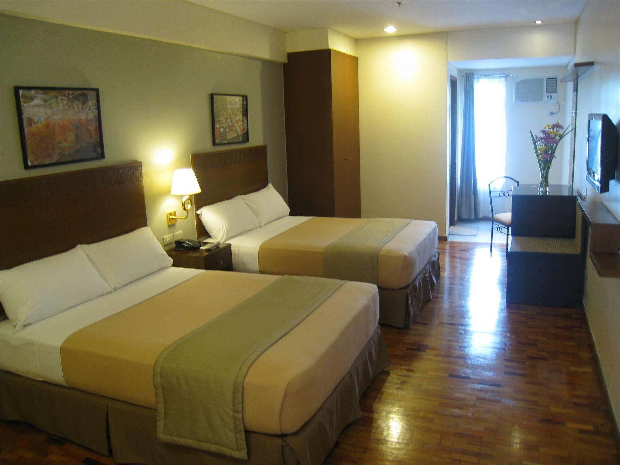 Fersal Hotel Kalayaan, Quezon City Manila Exterior foto